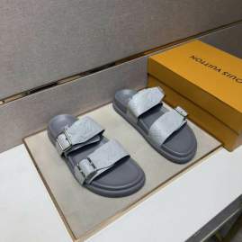 Picture of Louis Vuitton Slippers _SKULVsz38-44hnx06211479